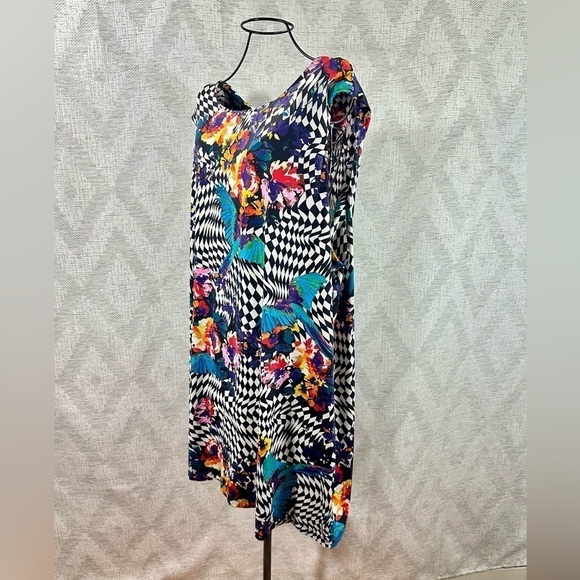 Nikki Poulos alice in wonderland checkered printed tunic size 3X - Picture 4 of 7